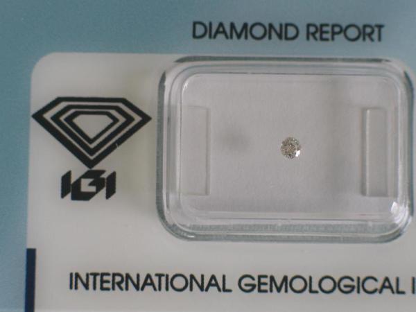 Diamant im Brillantschliff 0.05 ct / VS1 / E / Fair / mit IGI Report