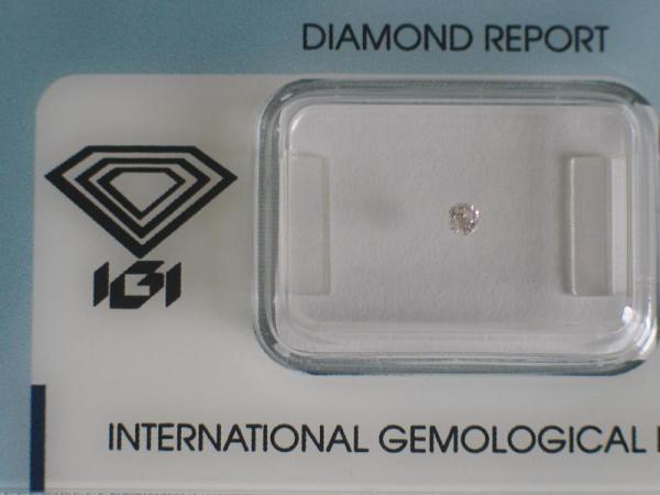 Diamant im Brillantschliff 0.05 ct / I2 / G / Fair / mit IGI Report