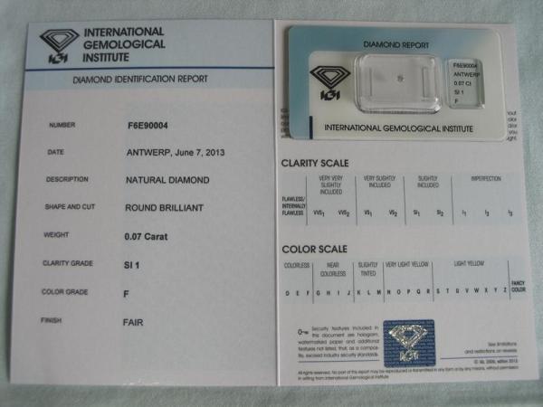 Diamant im Brillantschliff 0.07 ct / SI1 / F / Fair / mit IGI Report