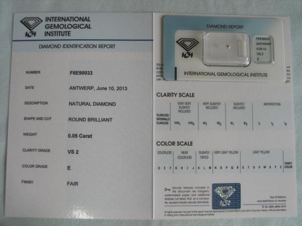 Diamant im Brillantschliff 0.05 ct / VS2 / E / Fair / mit IGI Report
