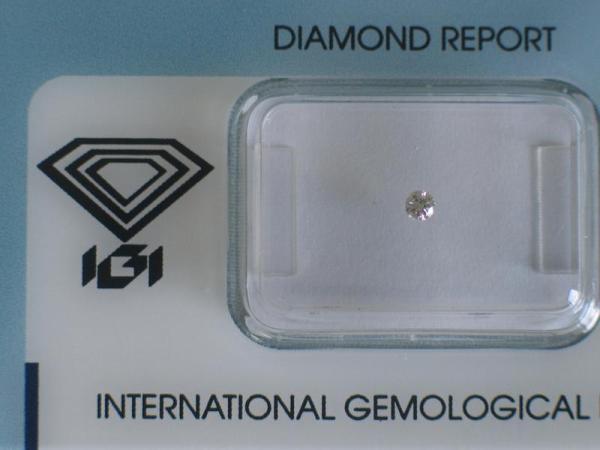 Diamant im Brillantschliff 0.05 ct / SI2 / E / Fair / mit IGI Report