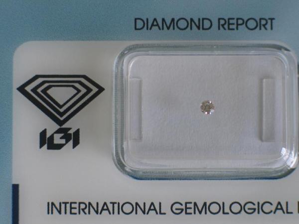 Diamant im Brillantschliff 0.04 ct / SI2 / G / Good / mit IGI Report