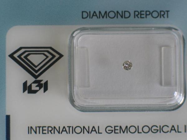 Diamant im Brillantschliff 0.05 ct / VS1 / F / Good / mit IGI Report