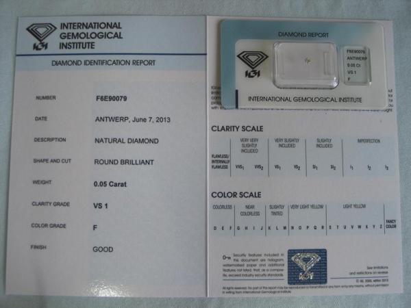 Diamant im Brillantschliff 0.05 ct / VS1 / F / Good / mit IGI Report