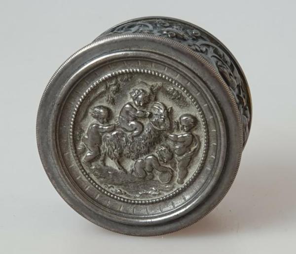 Vintage: Schmuckdose mit Samtkissen, versilbert, Gesamtgewicht: 91,5g