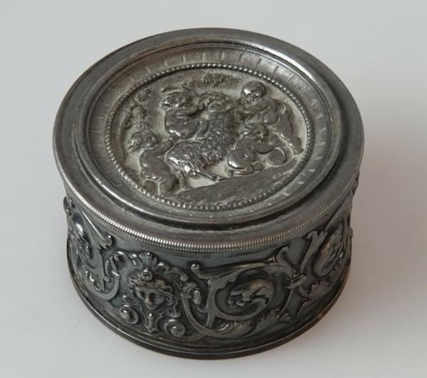Vintage: Schmuckdose mit Samtkissen, versilbert, Gesamtgewicht: 91,5g