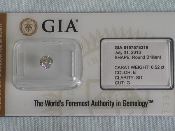 Diamant im Brillantschliff "E" 0.52 ct / SI1 mit GIA Report, Laser Inscription Registry