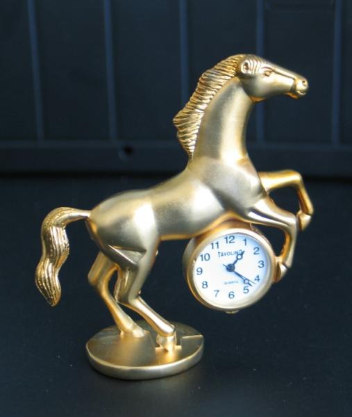 Tavolino Miniaturuhr - Pferd - Größe 7,3 cm -matt/goldfarben-