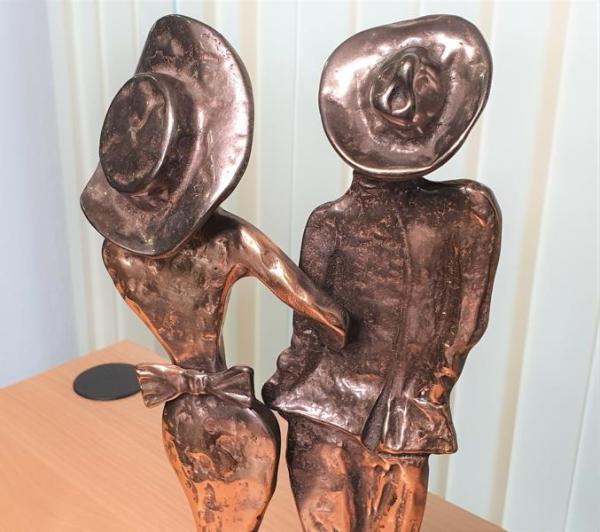 Bronzeskulptur "Male & Female" von Yves Lohe