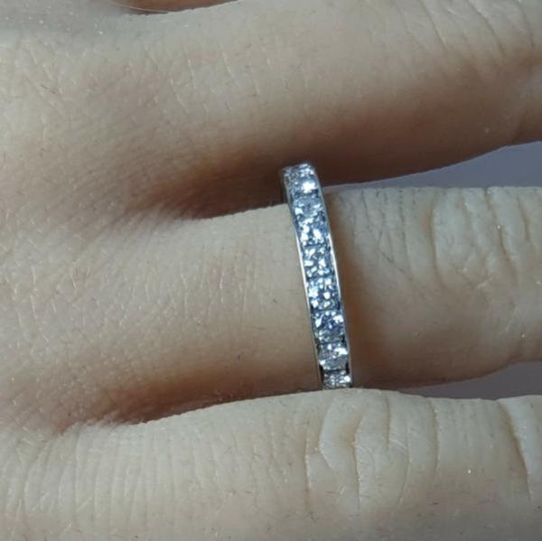 Diamant Memory Ring aus 585er Weißgold mit 24 Diamanten 1.2 ct., Größe 58, Gewicht: 2,1g