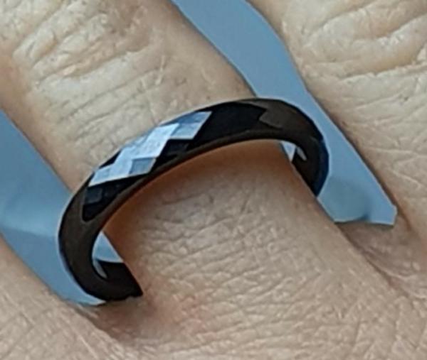 Keramik Ring facettiert anthrazit/schwarz, Größe: 53